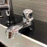 Vòi lavabo CAESAR B053CU lạnh - Ảnh 3