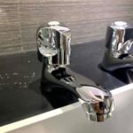 Vòi lavabo CAESAR B105C lạnh - Ảnh 2