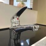 Vòi lavabo CAESAR B170CU nóng lạnh - Ảnh 3