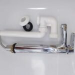 Vòi lavabo CAESAR BT571CU nóng lạnh (kèm co chữ P) - Ảnh 2