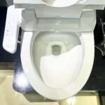 Bồn cầu CAESAR C1363F/ TAF400H (CD1363) 1 khối nắp điện tử TAF400H - Ảnh 3