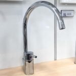 Vòi chén TOTO DK307AN nóng lạnh - Ảnh 2