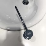 Vòi xà phòng TOTO TX728AEV1Z loại gắn chậu - Ảnh 2