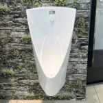 Bồn tiểu nam CAESAR U0232 treo tường, cấp nước trên, thoát ngang - Ảnh 2