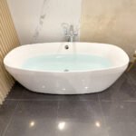 Bồn tắm INAX BF-1858V/ BW1 (BF1858V) đặt sàn - Ảnh 2