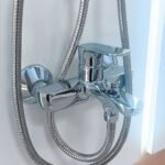 Sen cây INAX BFV-1115S-3C (BFV1115S3C) nóng lạnh, tay sen 3C massage 5 chế độ - Ảnh 3