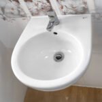 Chậu rửa mặt lavabo INAX L-282VFC/ BW1 (L282VFC) treo tường 1 lỗ - Ảnh 2