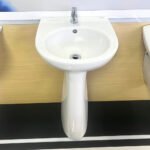 Chậu rửa mặt lavabo INAX L-284V/ L-284VD (L284V/ L284VD) treo tường kèm chân dài - Ảnh 3