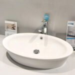 Chậu rửa mặt lavabo INAX L-300V/ BW1 (L300V) đặt bàn - Ảnh 3