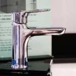 Vòi lavabo INAX LFV-1402S-R (LFV1402SR) nóng lạnh cao 15cm - Ảnh 2