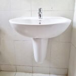 Chậu rửa mặt lavabo TOTO LHT236CS#W treo tường chân lửng - Ảnh 6