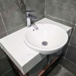 Chậu rửa mặt lavabo TOTO LT533R#XW bán âm bàn - Ảnh 2