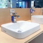 Chậu rửa mặt lavabo TOTO LT5615C#XW đặt bàn - Ảnh 2