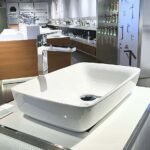 Chậu rửa mặt lavabo TOTO PJS06WE#MW đá, đặt bàn - Ảnh 4