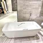 Bồn tắm TOTO PJY1724WPWEN#MW/ TVBF412 đá cẩm thạch đặt sàn kèm ống thải TVBF412 - Ảnh 4