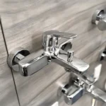 Vòi sen tắm TOTO TBG03302VA/ TBW02006V nóng lạnh - Ảnh 4