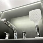 Vòi xả bồn tắm TOTO TBG07202A#MBL nóng lạnh, dòng GE (4 lỗ), màu đen mờ, kèm tay sen - Ảnh 3