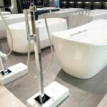 Sen cây bồn tắm TOTO TBG07306AA dòng GE - Ảnh 2