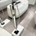 Sen cây bồn tắm TOTO TBG08306AA dòng GC - Ảnh 3