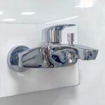 Vòi sen tắm TOTO TBG09302V/ TBW01008V nóng lạnh - Ảnh 3