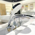 Vòi xả bồn tắm TOTO TBG09202A#PFG nóng lạnh, dòng GM (4 lỗ), màu Vàng pháp bóng, kèm tay sen - Ảnh 2