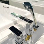 Vòi xả bồn tắm TOTO TBG10305AA nóng lạnh, dòng GB (3 lỗ), màu chrome, kèm tay sen - Ảnh 4