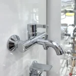 Vòi sen tắm TOTO TBG11302V/ TBW01008V nóng lạnh - Ảnh 2