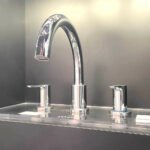 Vòi xả bồn tắm TOTO TBS01201BA nóng lạnh, dòng LB (3 lỗ), màu chrome - Ảnh 2