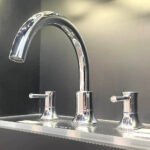 Vòi xả bồn tắm TOTO TBS02201BA nóng lạnh, dòng LN (3 lỗ), màu chrome - Ảnh 2