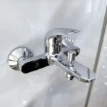 Vòi sen tắm TOTO TBS03302V/ DGH104ZR nóng lạnh - Ảnh 2