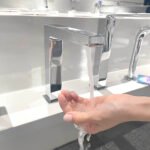 Vòi lavabo TOTO TLE25007V cảm ứng - Ảnh 2