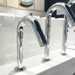 Vòi lavabo TOTO TLE26006V cảm ứng - Ảnh 2