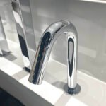 Vòi lavabo TOTO TLE26006V cảm ứng - Ảnh 3