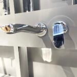 Vòi Lavabo TOTO TLG01310BB nóng lạnh, gắn tường, dòng GO (2 lỗ), màu Crom bóng - Ảnh 2
