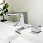 Vòi lavabo TOTO TLG02201BA#BN nóng lạnh dòng GO (3 lỗ) mạ Nikel mờ - Ảnh 4