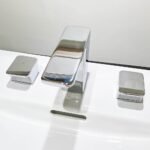 Vòi lavabo TOTO TLG02201BA#BN nóng lạnh dòng GO (3 lỗ) mạ Nikel mờ - Ảnh 3