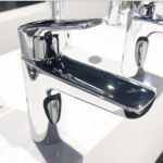 Vòi lavabo TOTO TLG03301B#PBR nóng lạnh dòng GS mạ đồng bóng ,cao 17cm - Ảnh 2