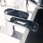 Vòi lavabo TOTO TLG04301B#PN nóng lạnh dòng GA mạ Nikel bóng ,cao 15cm - Ảnh 3