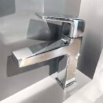 Vòi lavabo TOTO TLG10301B#BBR nóng lạnh dòng GB - Ảnh 4