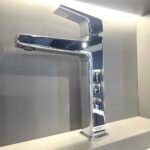 Vòi lavabo TOTO TLG10303V nóng lạnh dòng GB - Ảnh 2