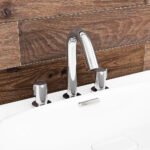Vòi lavabo TOTO TLG11201B#BBR nóng lạnh, dòng GF (3 lỗ) mạ đồng mờ - Ảnh 3