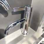 Vòi lavabo TOTO TLG11301B#BN nóng lạnh dòng GF mạ Nikel mờ ,cao 18cm - Ảnh 2