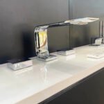 Vòi lavabo TOTO TLP02201BA#PBR nóng lạnh (3 lỗ) dòng ZL - Ảnh 4