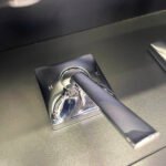 Vòi lavabo TOTO TLP02301B#BN (2 lỗ) nóng lạnh dòng ZL - Ảnh 4