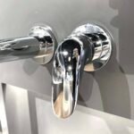 Vòi Lavabo TOTO TLS03307B nóng lạnh, gắn tường, dòng LC (2 lỗ) - Ảnh 4