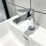 Vòi lavabo TOTO TTLR302FV-1R nóng lạnh - Ảnh 4