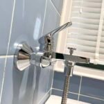 Vòi sen tắm TOTO TTMR302V/ TBW03002B nóng lạnh - Ảnh 3