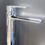 Vòi lavabo TOTO TVLM111NS nóng lạnh - Ảnh 3
