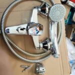 Vòi sen tắm TOTO TX432SD nóng lạnh - Ảnh 4