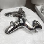 Vòi sen tắm TOTO TX432SHBR nóng lạnh - Ảnh 3